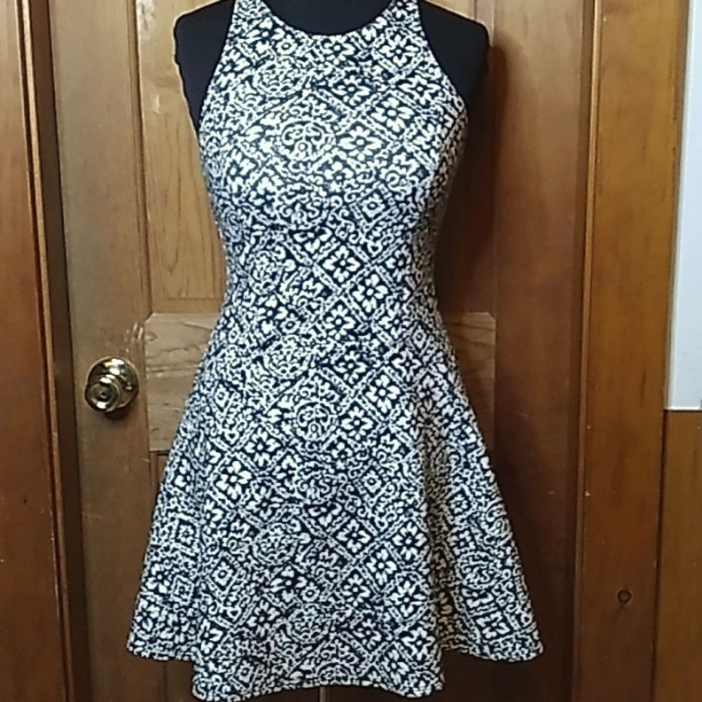 Abercrombie and Fitch Black and White Skater Dress size small